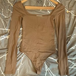 BABATON Aritzia square neck long sleeve bodysuit Beige